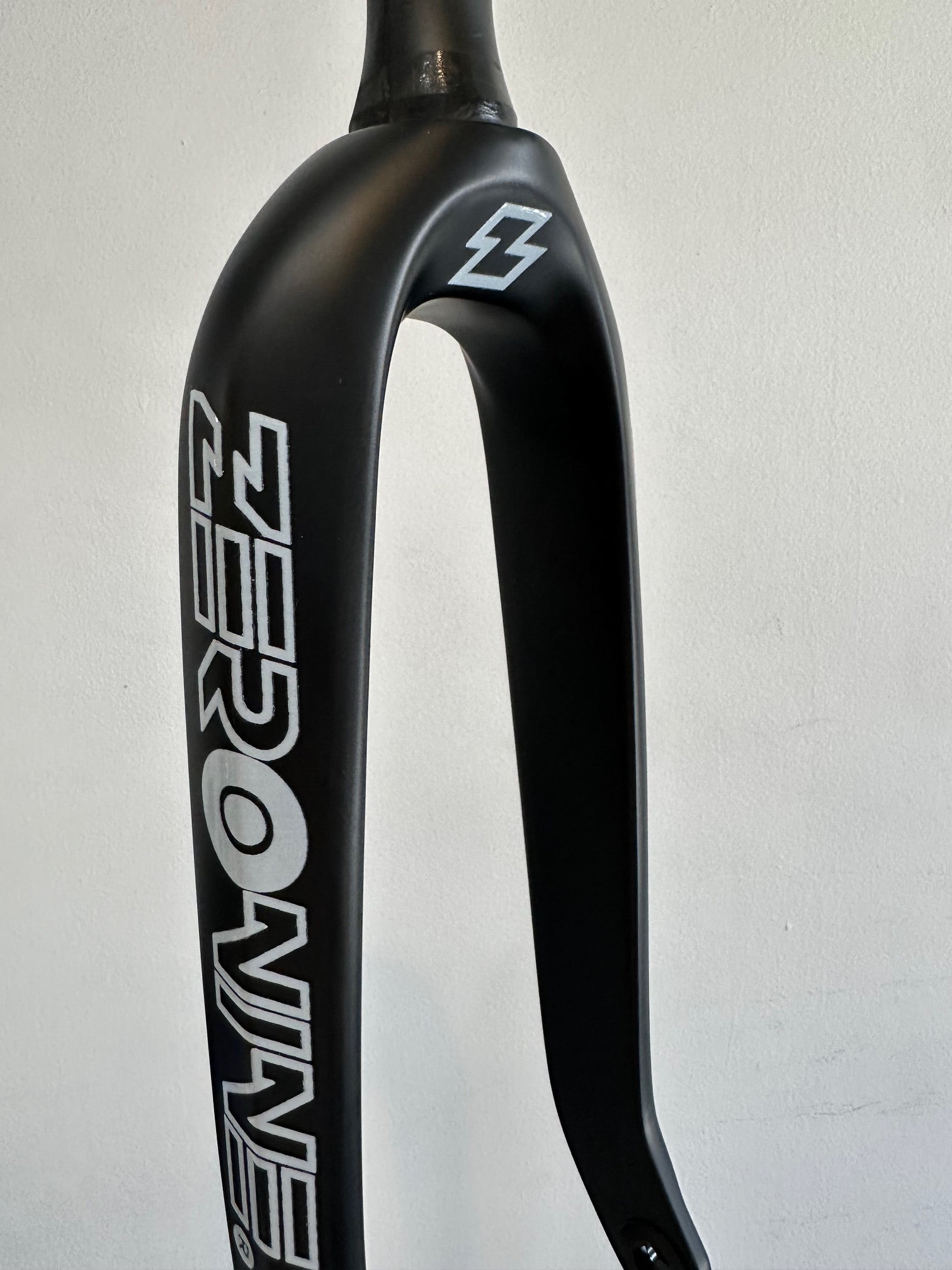 Zeronine - HEX CARBON FORK 20 X 20mm