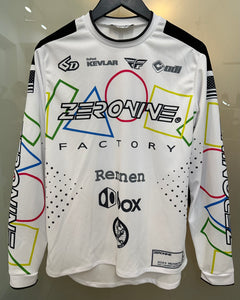 CUSTOM TEAM JERSEYS