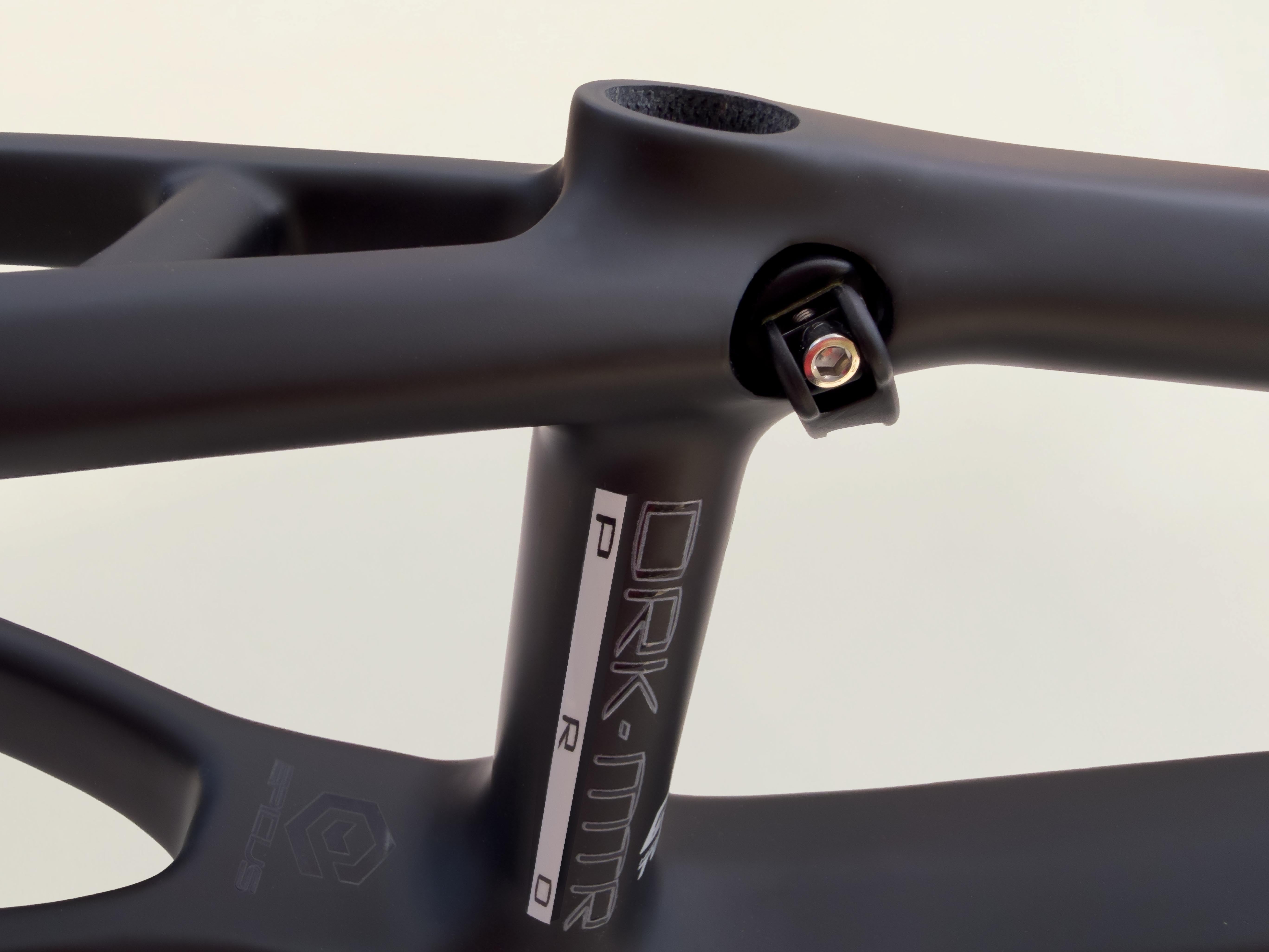 ZERONINE - DRK MTR CARBON RACE FRAME - BLACK or WHITE