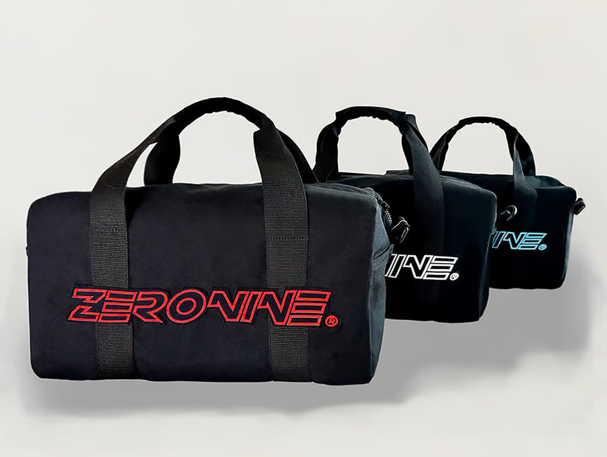 LOGO HELMET GEAR BAG